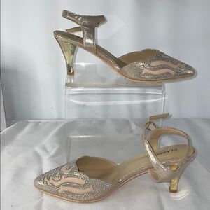 CLASSIQUE GOLD EMBELLISHED ANKLE STRAP HEELS FTL-11-109
